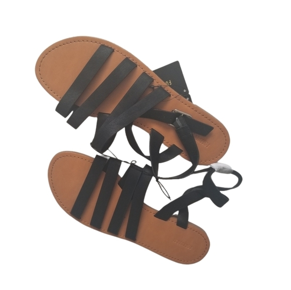 Forever 21 Faux Leather Ankle Wrap Black Gladiator Style Sandals Size 9. - Picture 4 of 7